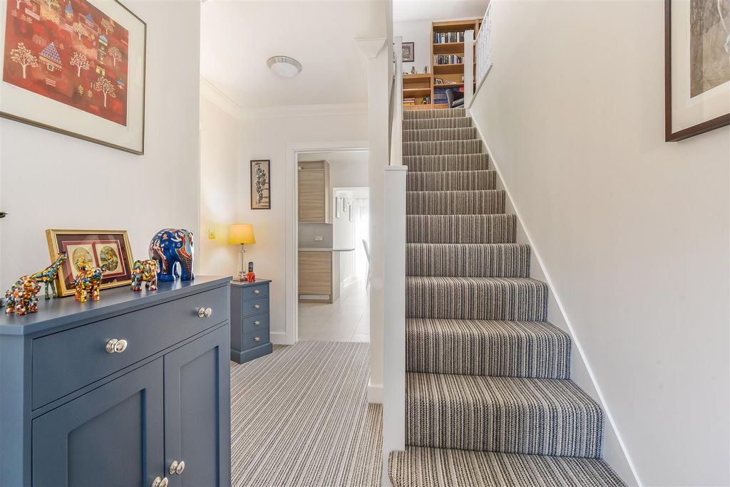 Additional image 6 of 3 bed property for saleHook Court, Bramshott Place, Liphook GU30