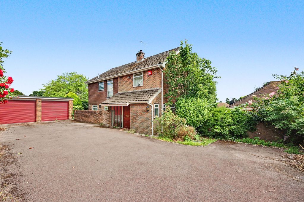 Property photo 1 of 17