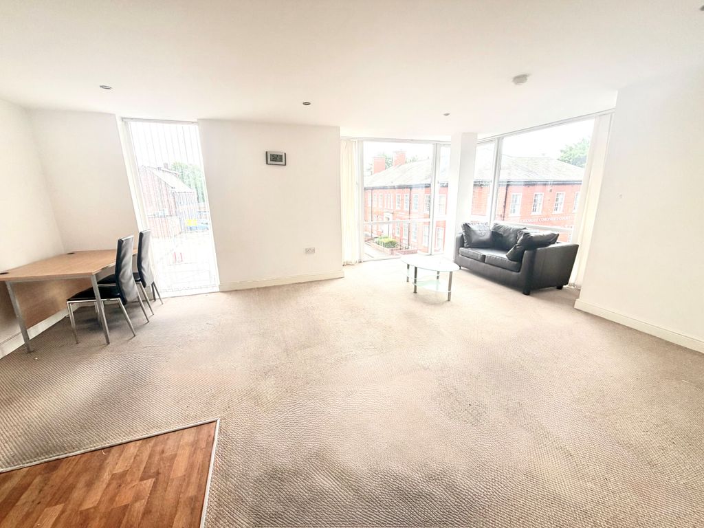 Property photo 2 of 6