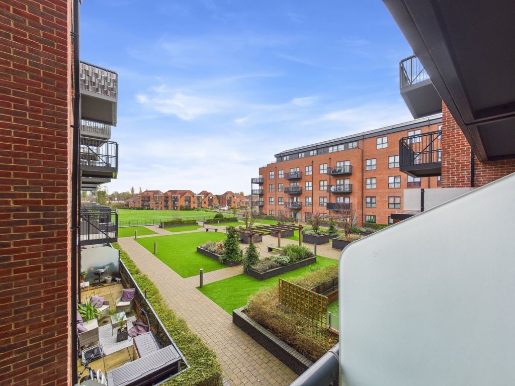 Property photo 3 of 13 Picture No. 14