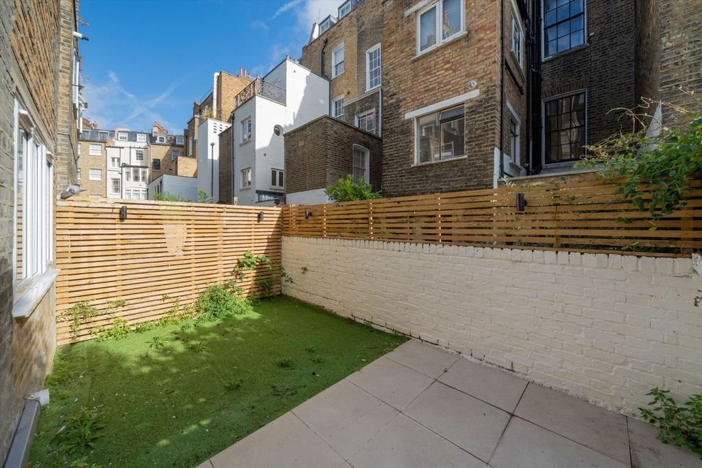 Property photo 3 of 7