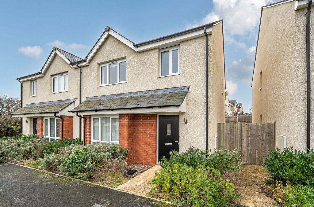 Property photo 1 of 22 1417546-1-6994850...