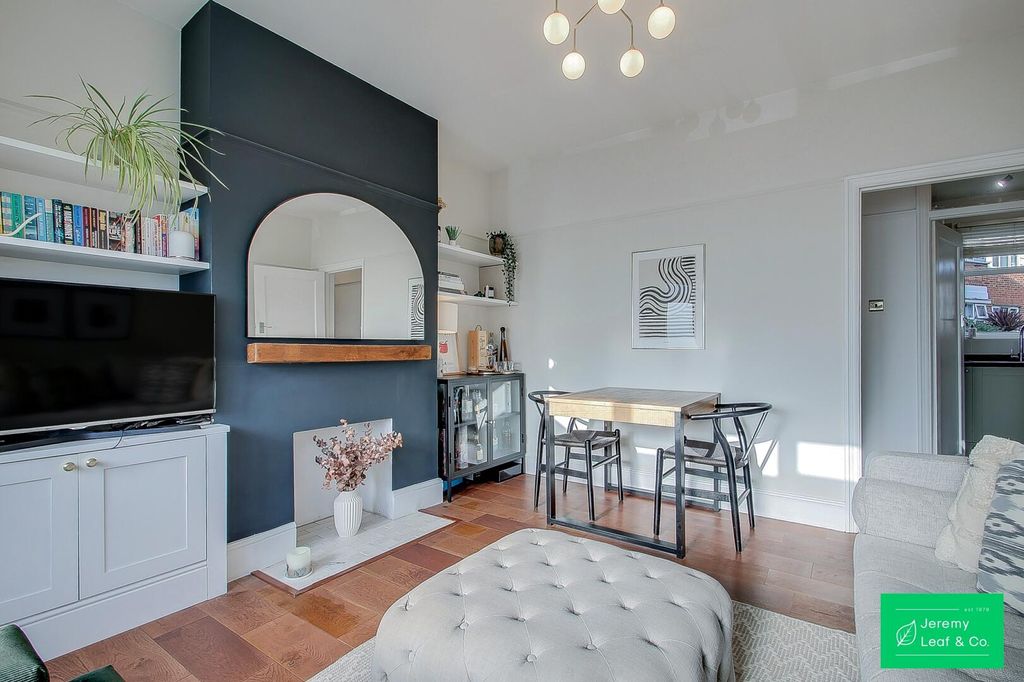 Property photo 3 of 12 Living Room