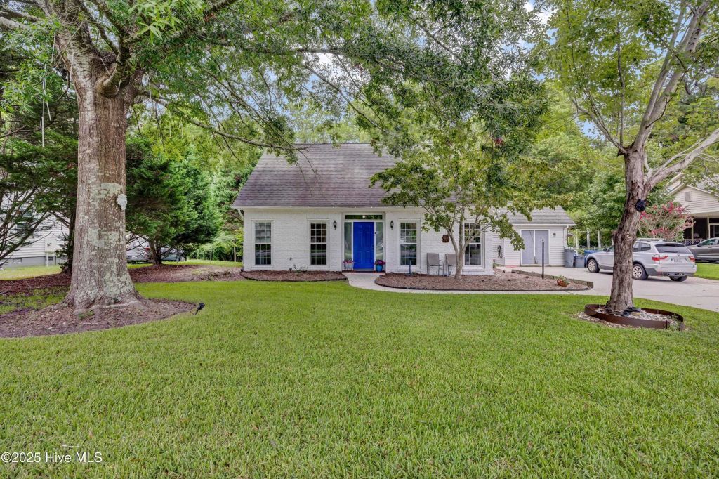 Property photo 1 of 30