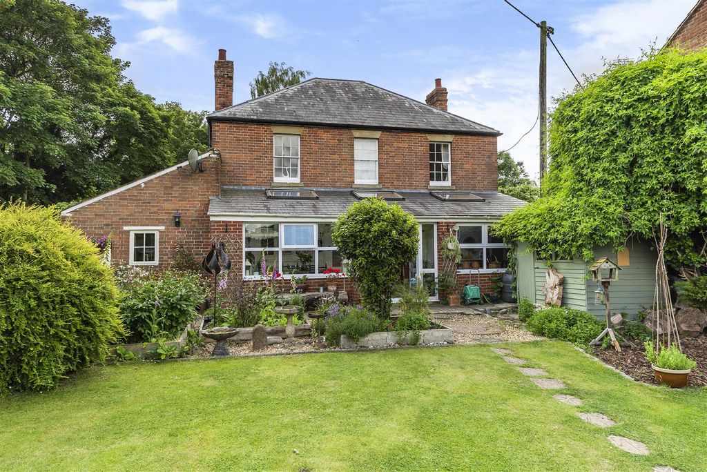 Property photo 1 of 18 731643 (9).Jpg