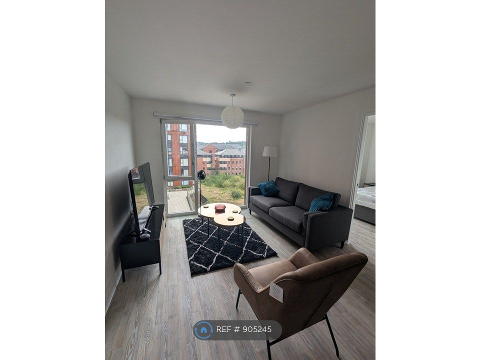 Property photo 2 of 10