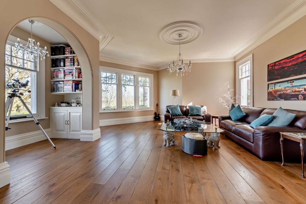 Property photo 2 of 13 Drawing Room