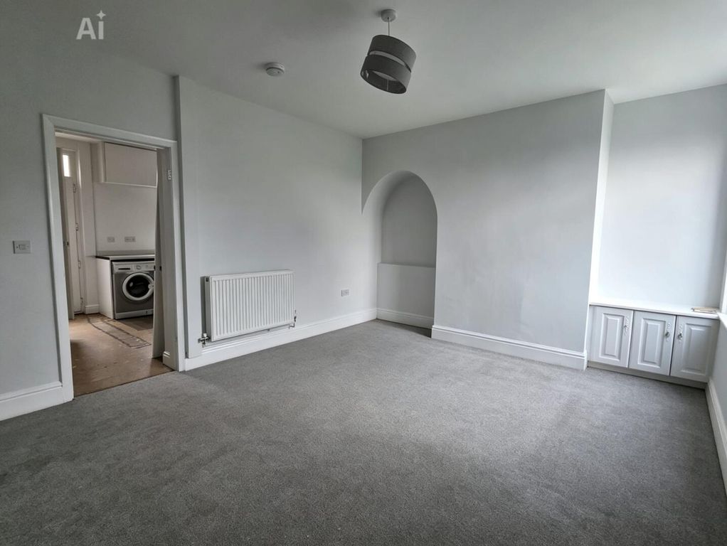 Property photo 3 of 13 Living Room
