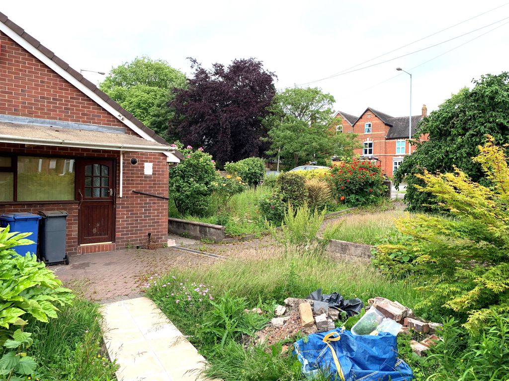 Property photo 2 of 12 E3