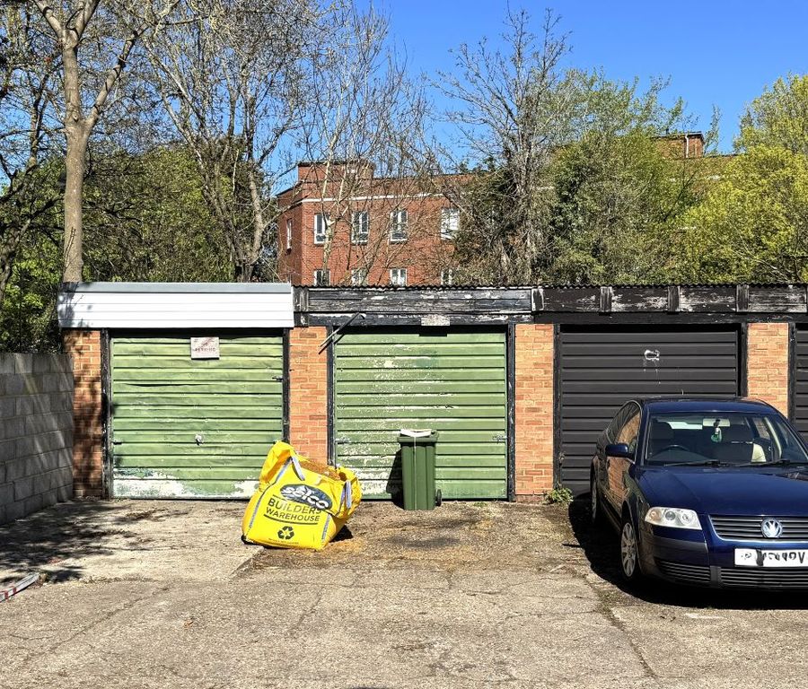 Property photo 1 of 3