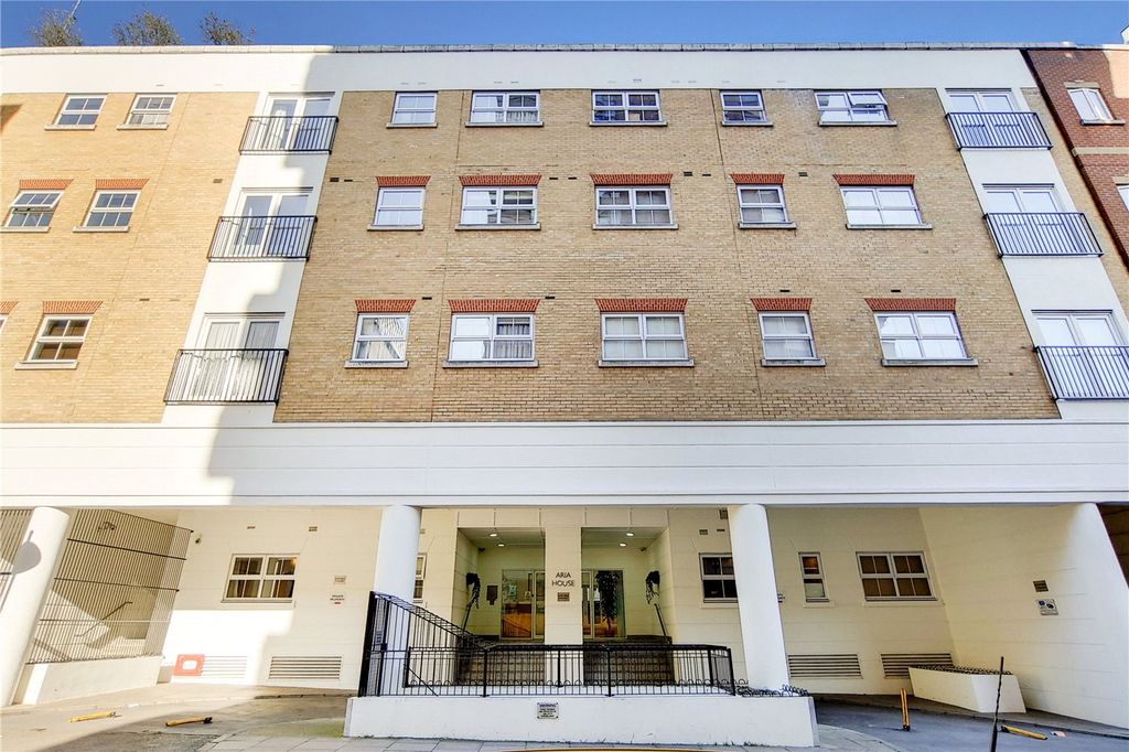 Property photo 2 of 12 Picture No. 01