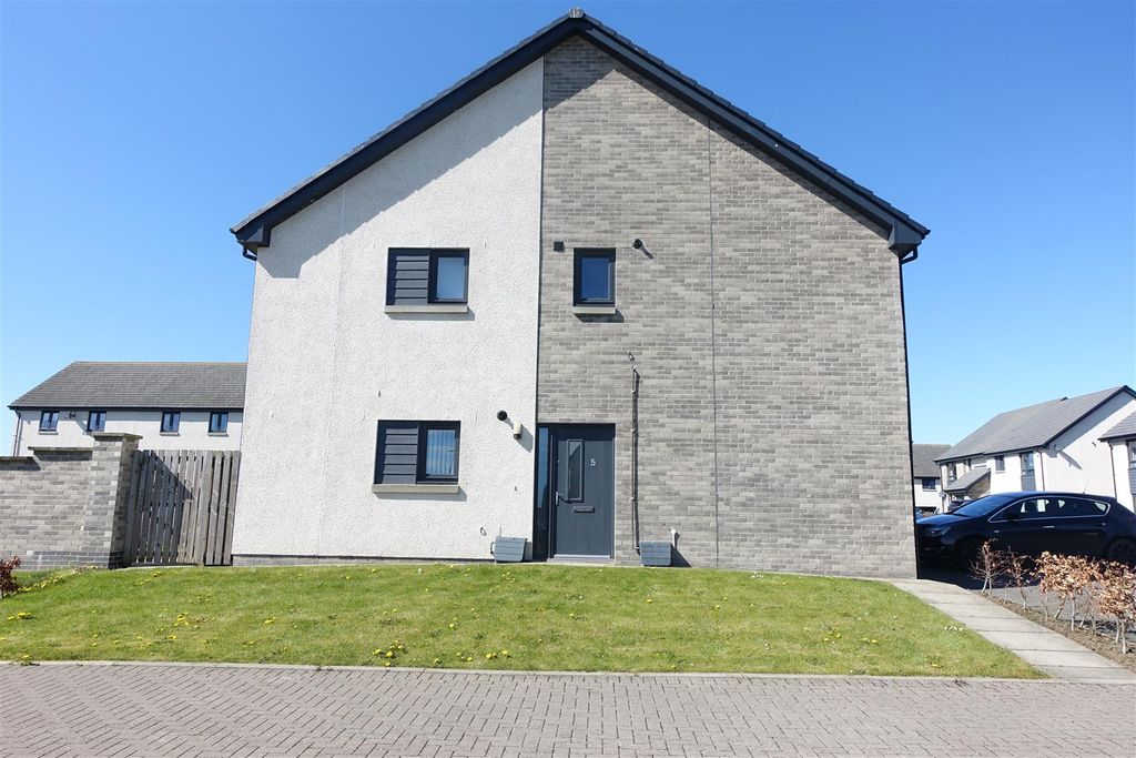 Property photo 1 of 11 Front Entance