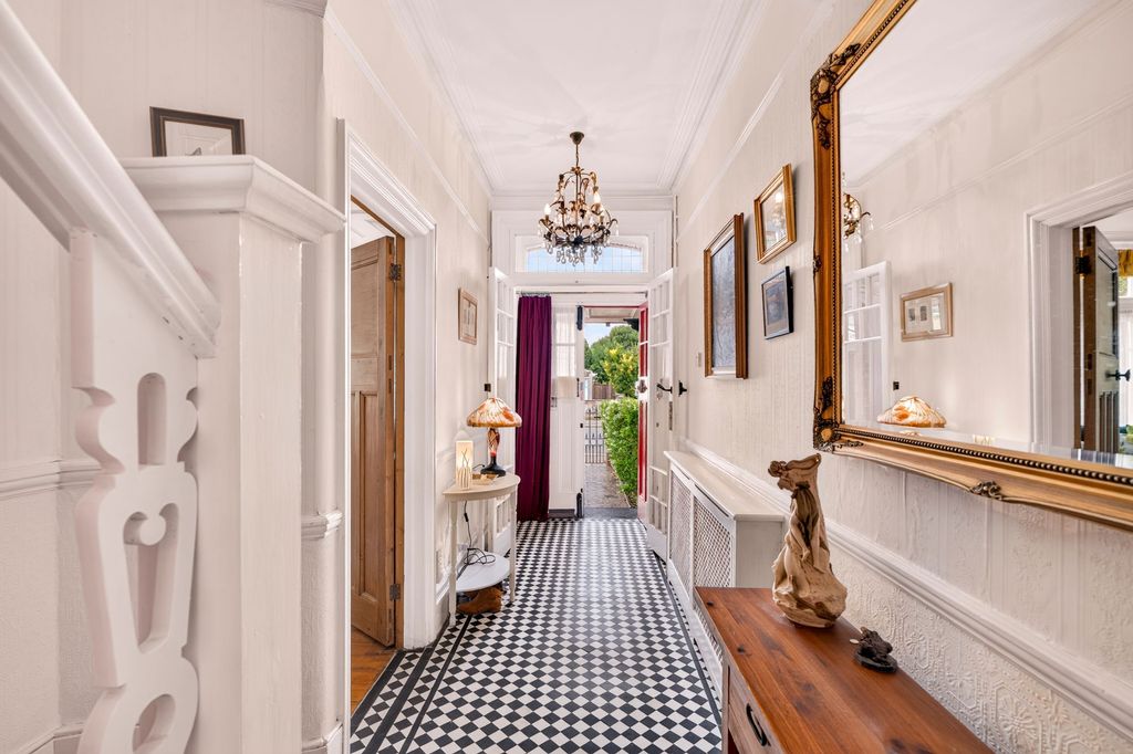 Property photo 2 of 39 Downstairs Hall