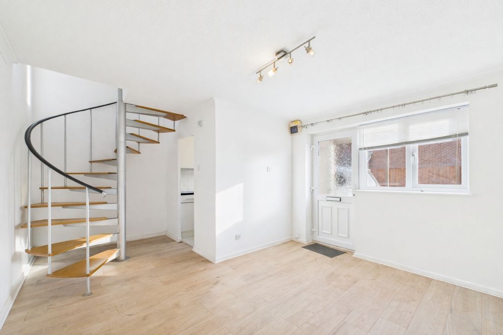 Property photo 2 of 7 Chatgpt Image Jan 22, 2026, 11_54_06 Am