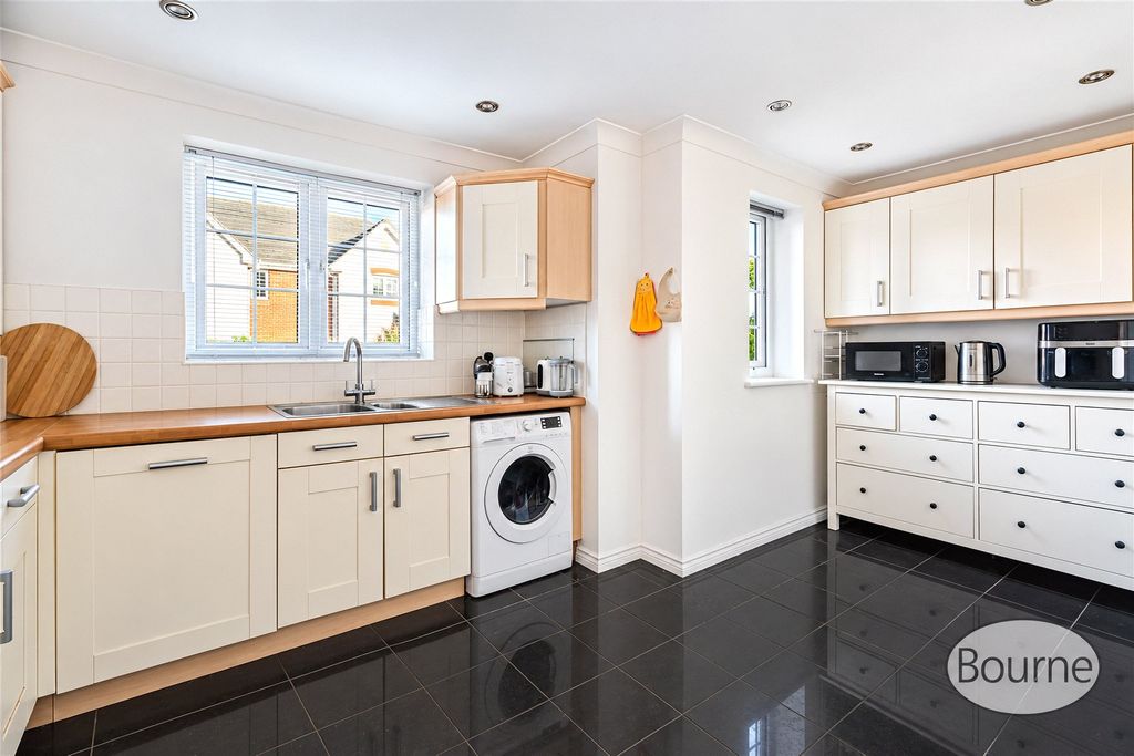 Property photo 3 of 17 Picture No. 42