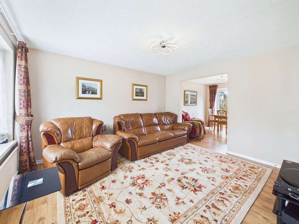 Property photo 3 of 23