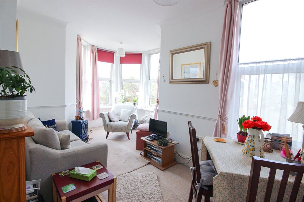 Property photo 2 of 9 Picture No. 07