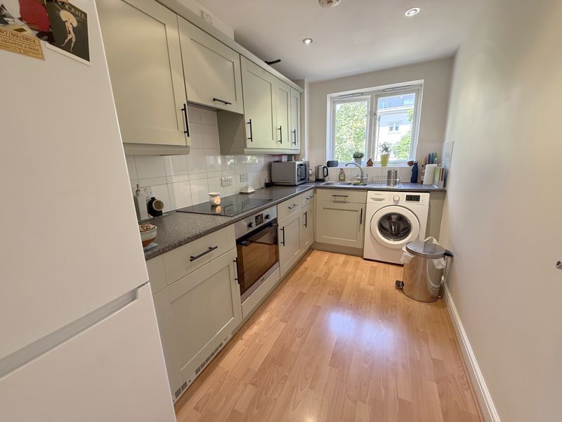 Property photo 2 of 27 Photo 17