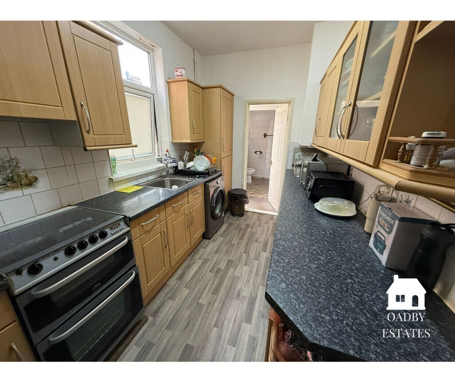 Property photo 3 of 9 Photo 5