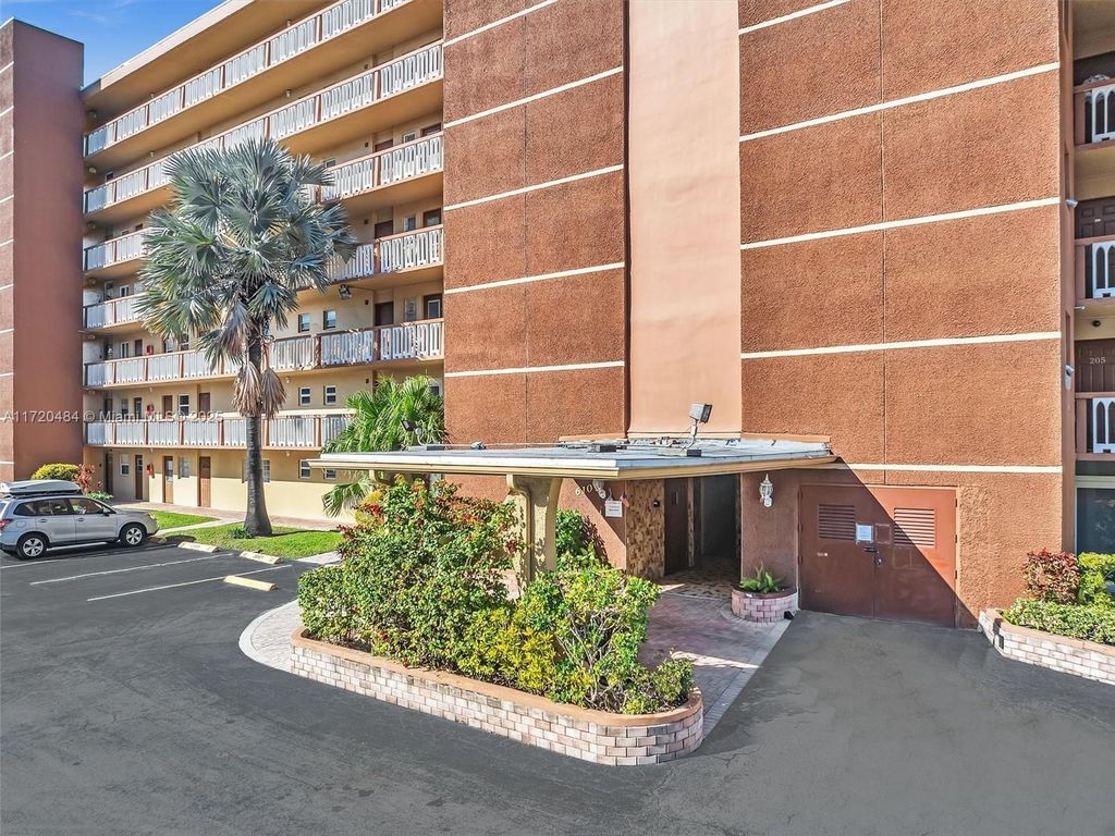 Property photo 2 of 47 <Alttext/>