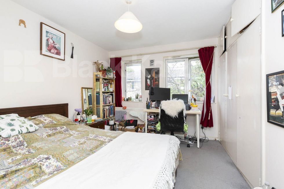 Property photo 3 of 4
