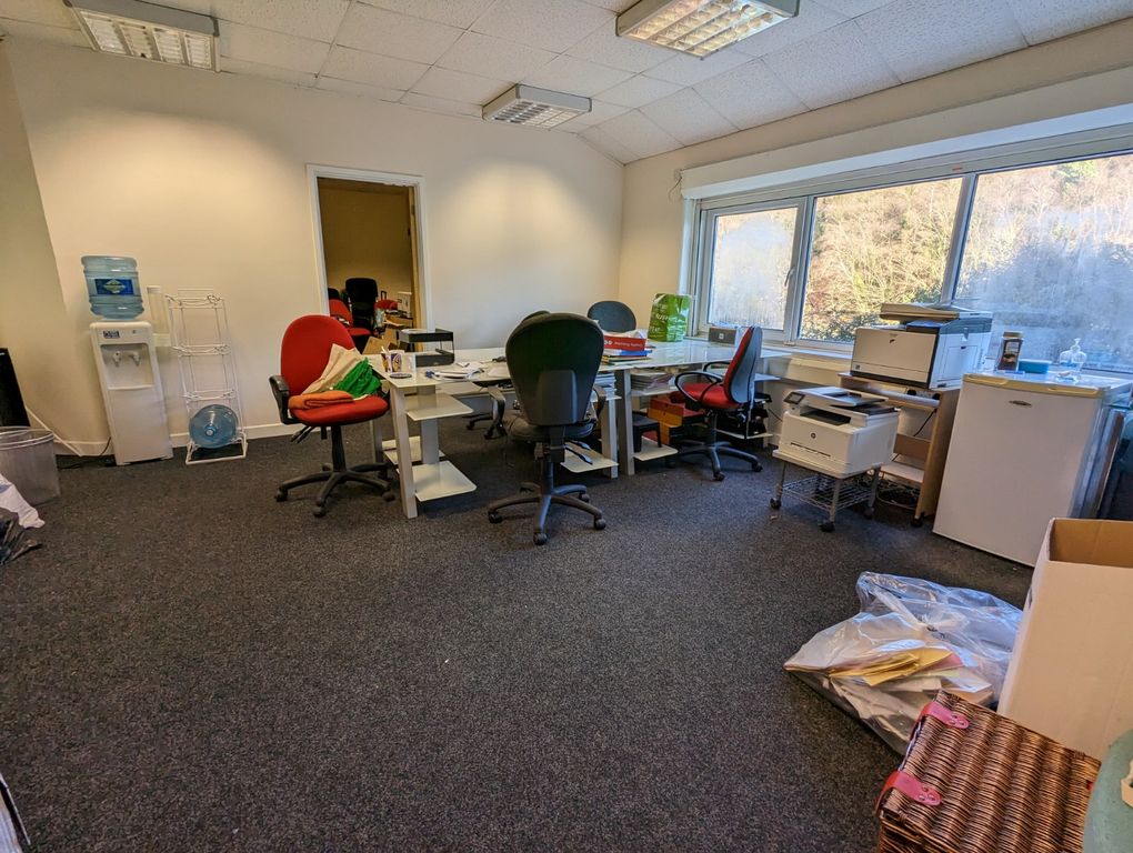 Property photo 2 of 4