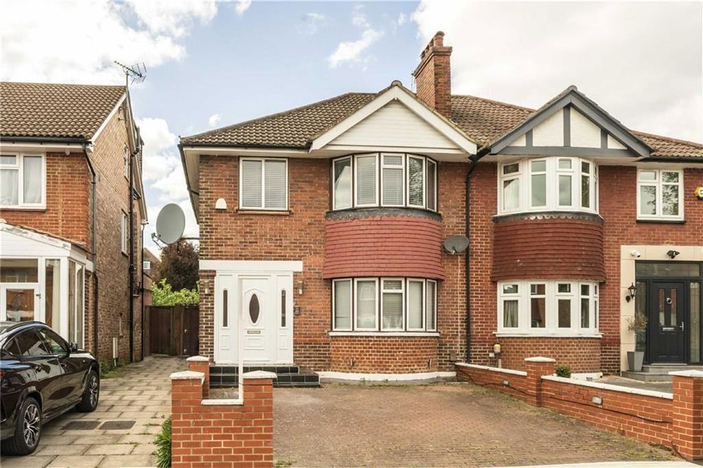 Property photo 1 of 10
