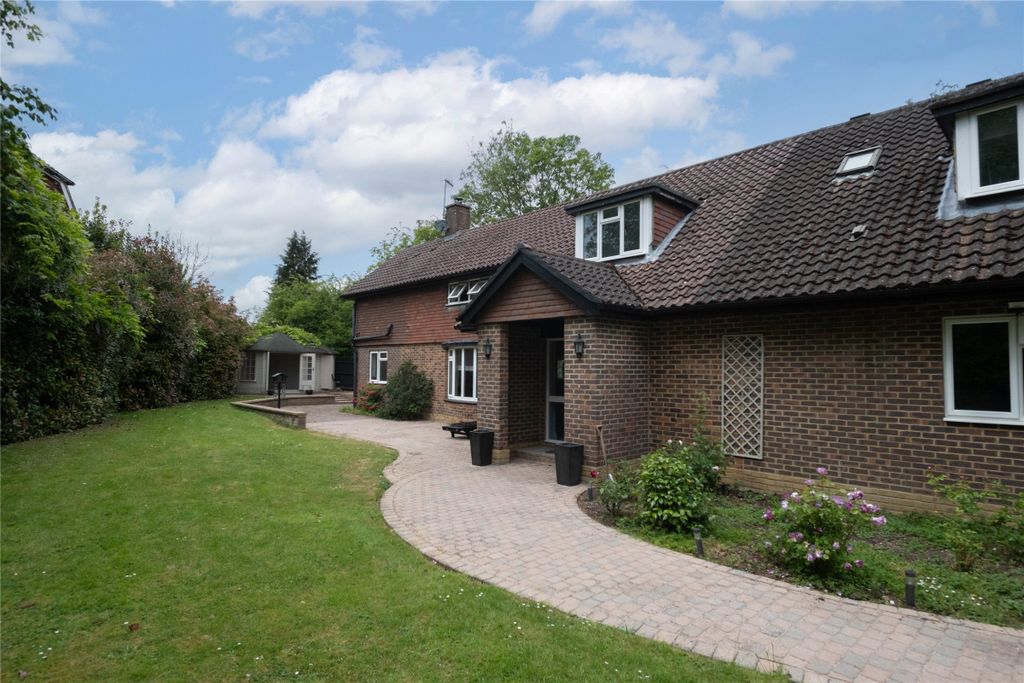Property photo 1 of 32 Picture No. 48
