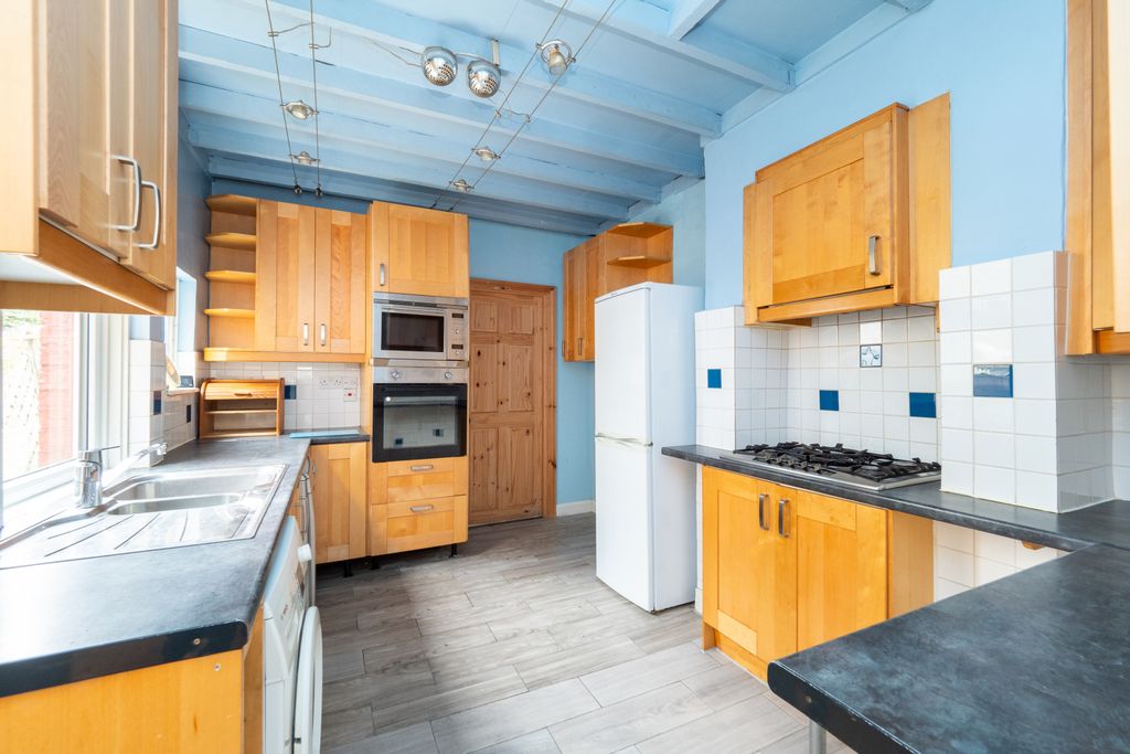 Property photo 1 of 12 Picture No. 01