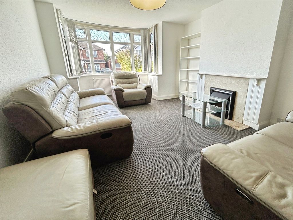 Property photo 3 of 20 Picture No. 11