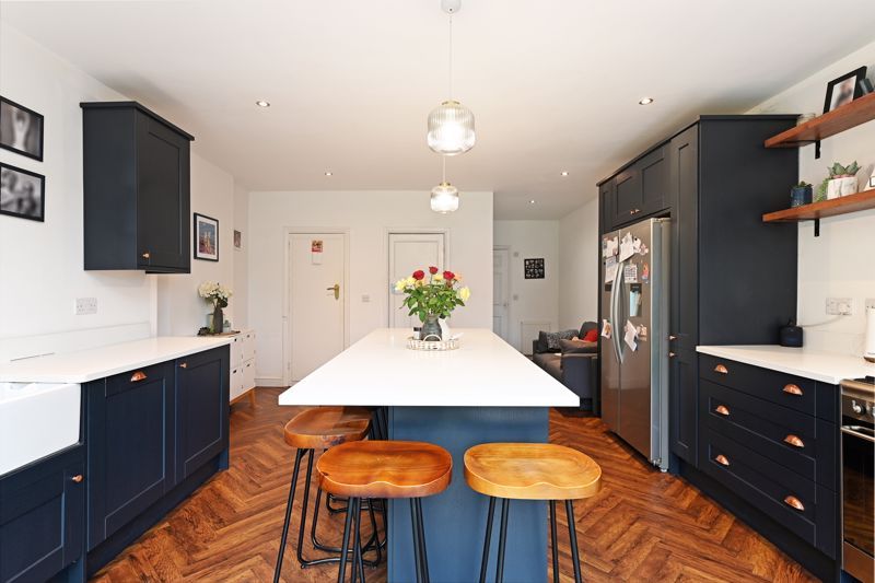 Property photo 2 of 22 Kitchen