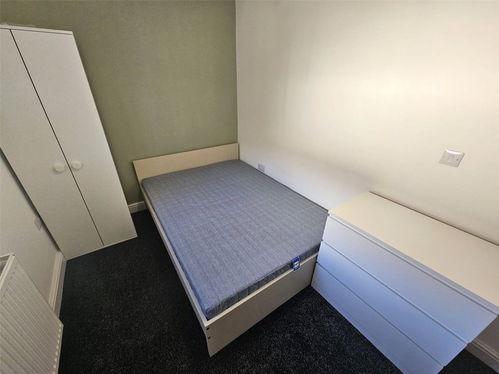 Property photo 3 of 6 Picture No. 03