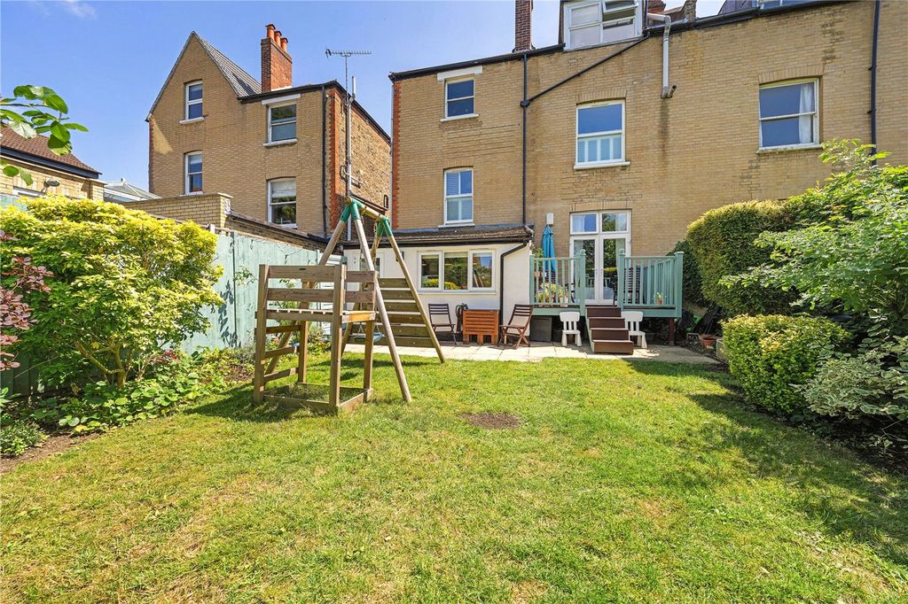 Property photo 2 of 15 Garden