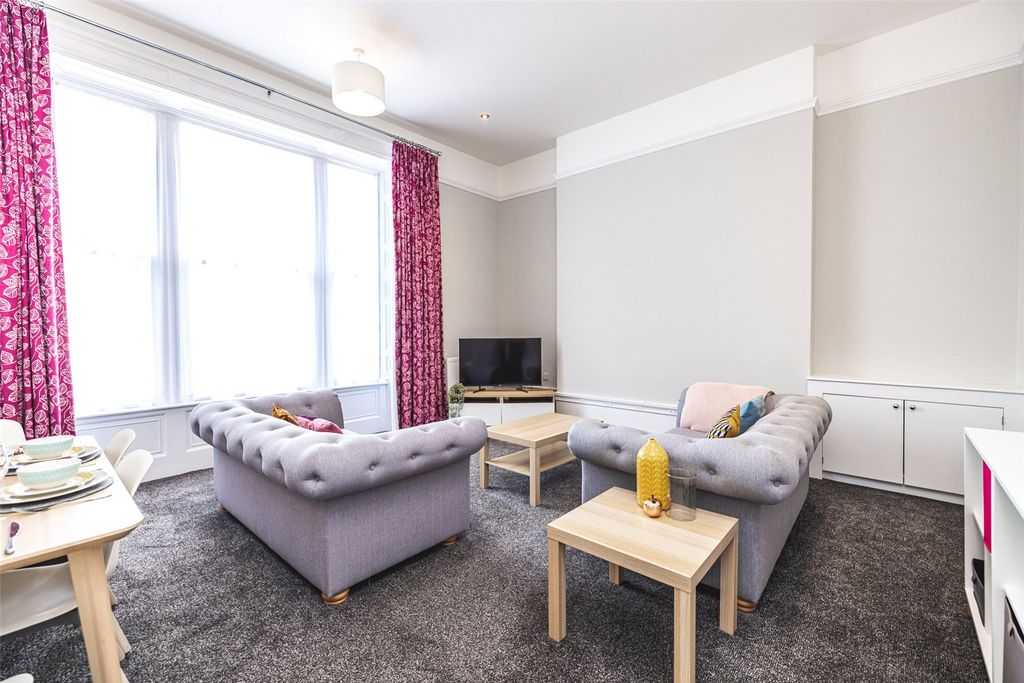 Property photo 3 of 17 Photo 3