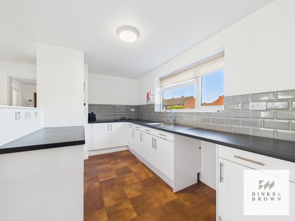 Property photo 3 of 9 Photo 3