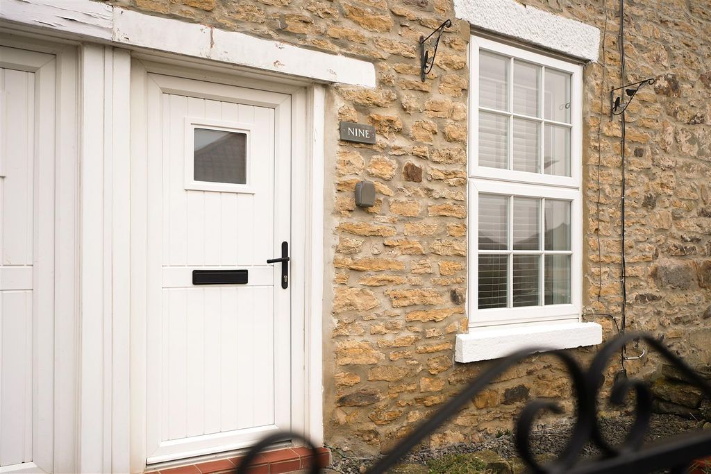 Property photo 2 of 15 Dsc05751.Jpg