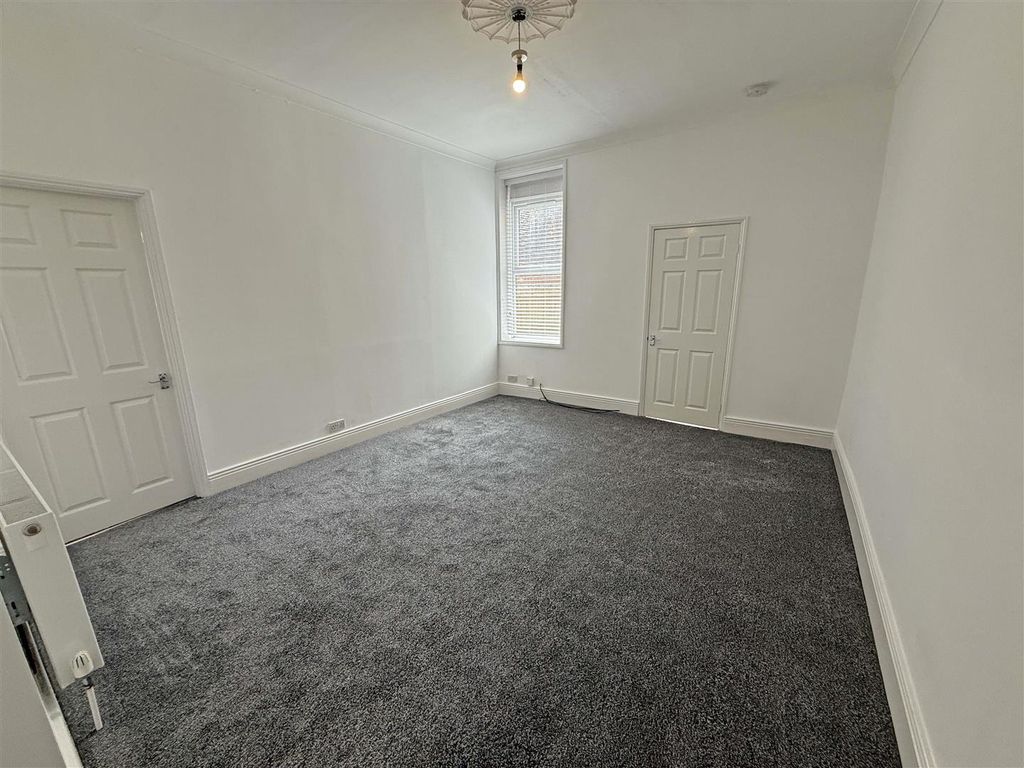 Property photo 2 of 8 Living Room.Jpg
