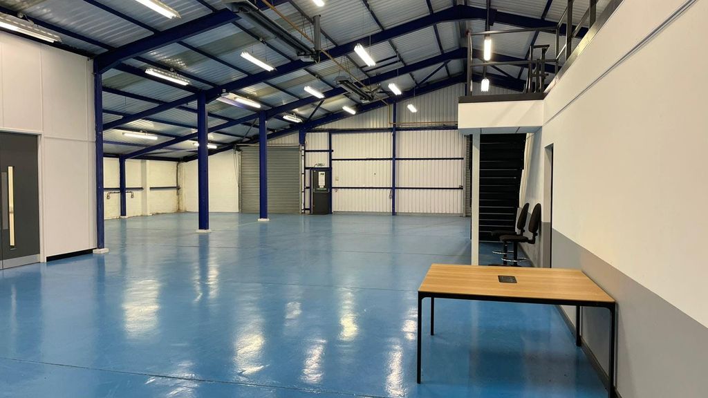 Property photo 3 of 17 Photo-2026-01-13-17-07-05 (7).Jpg