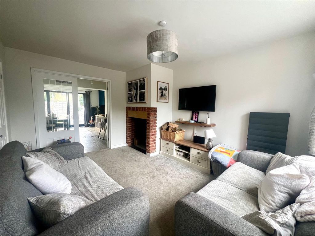 Property photo 3 of 20 Living Room 2.Jpg