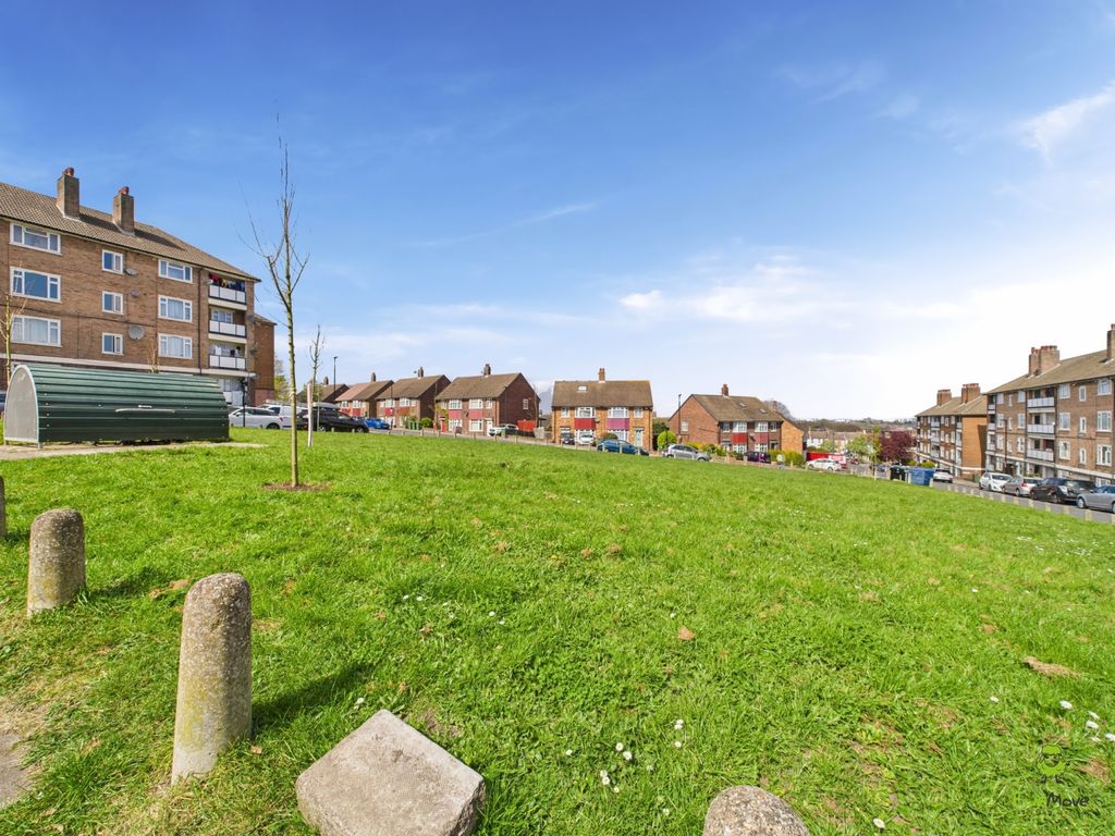 Property photo 2 of 9 Presented By Kevin At Ewemove Bexleyheath And Dart