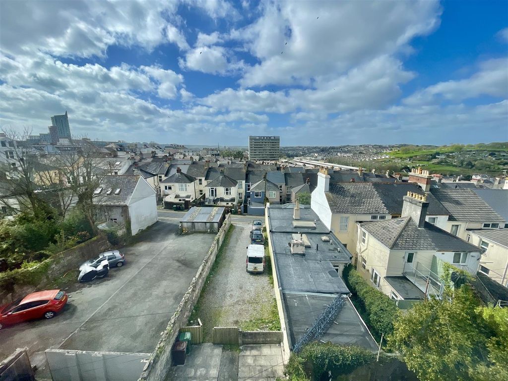 Property photo 3 of 13 Fullsizerender.Jpeg