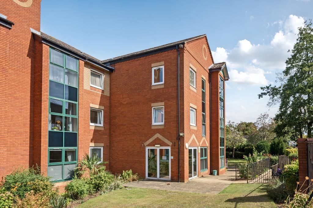 Property photo 2 of 19 External View