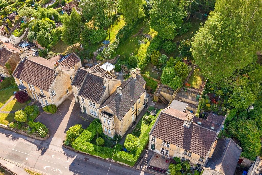Property photo 3 of 36 Aerial