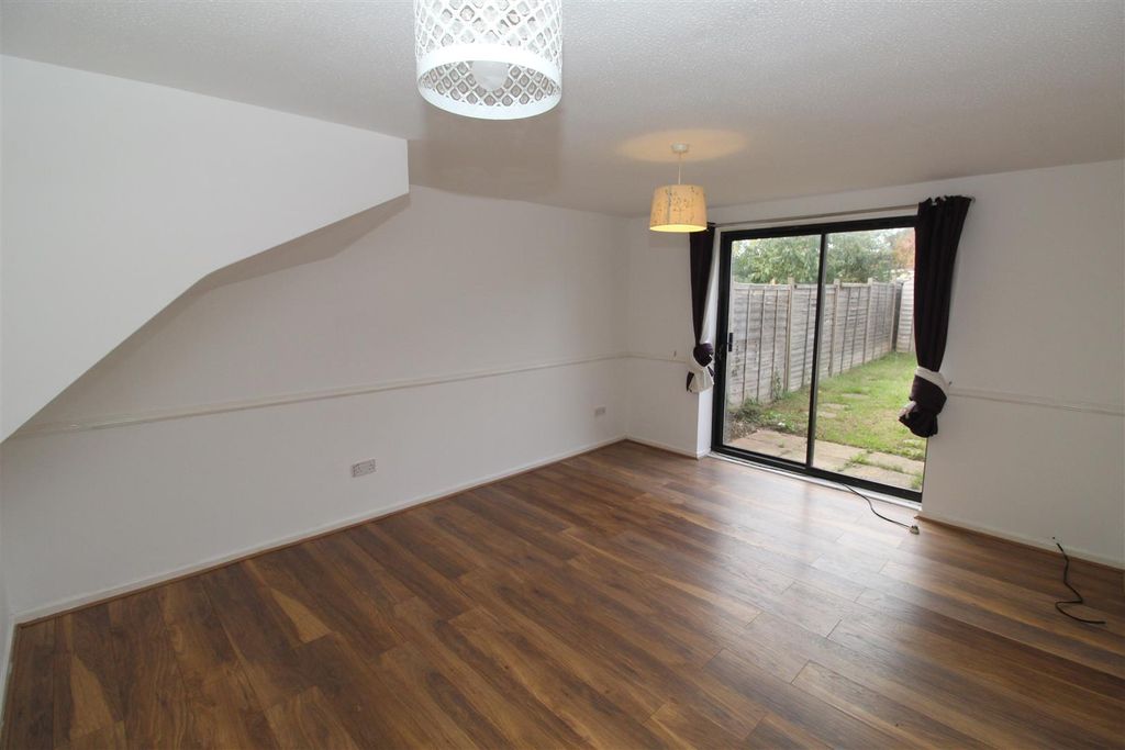 Property photo 3 of 16 Img_3925.Jpg