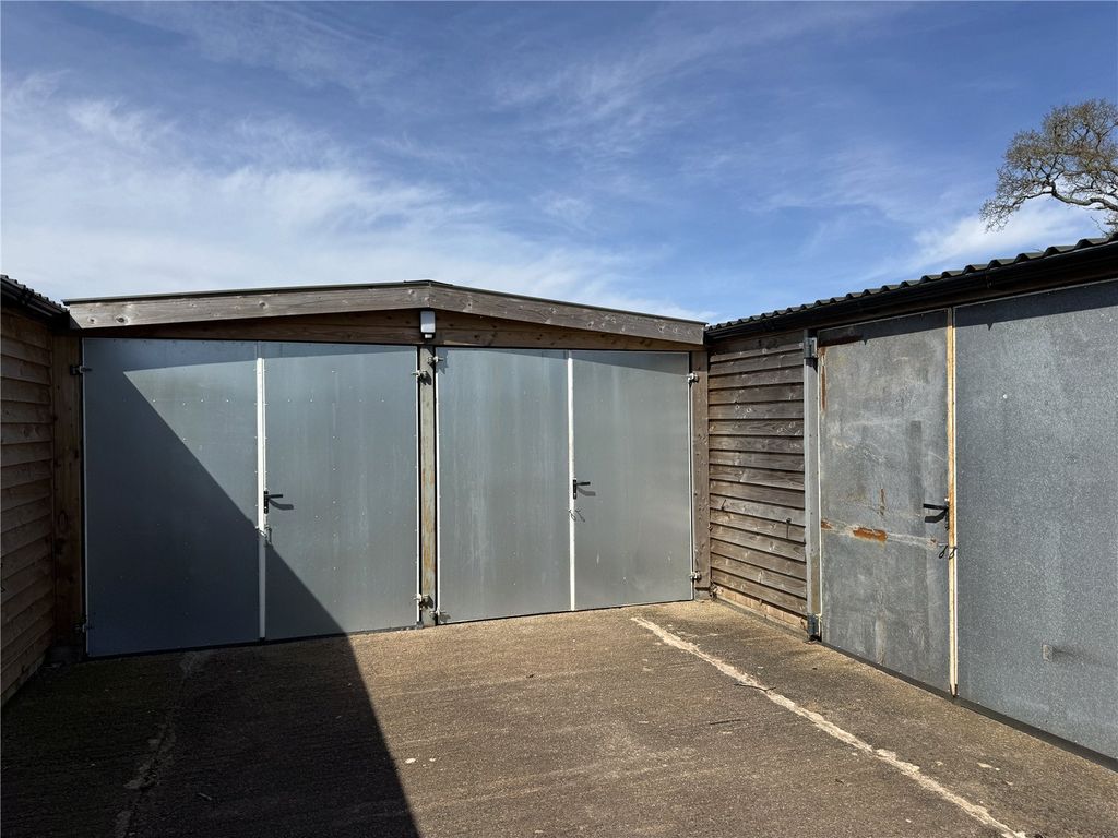 Property photo 1 of 2 Picture No. 01