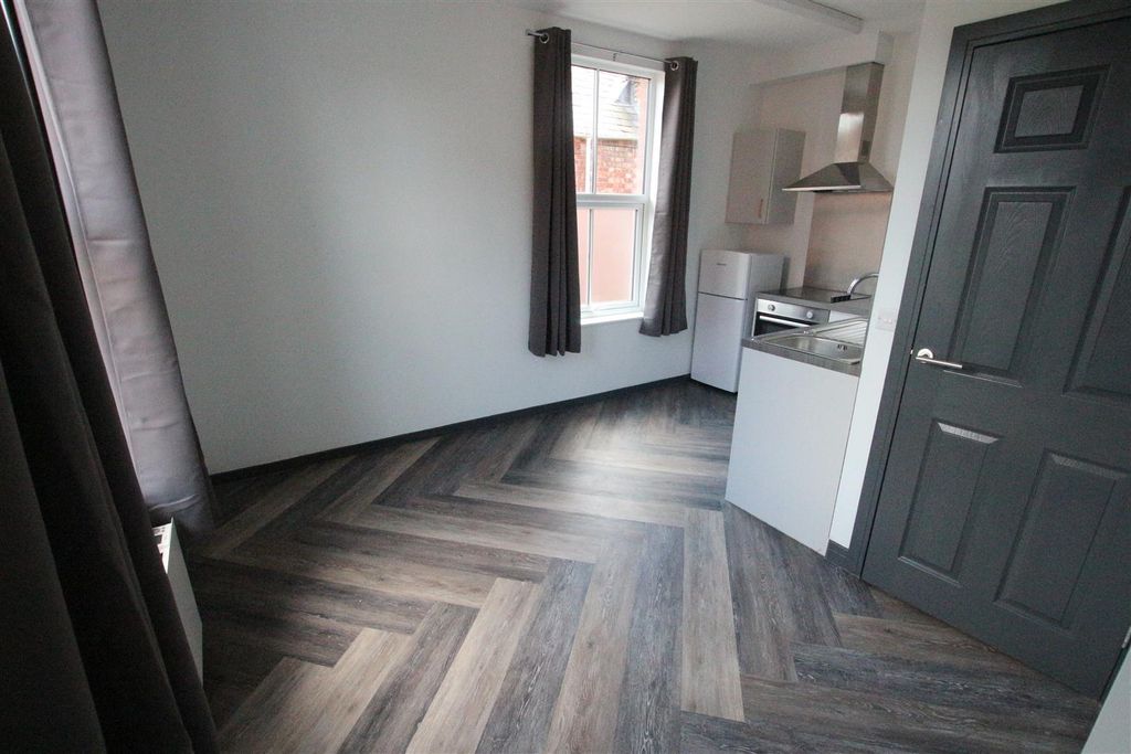 Property photo 3 of 7 Img_1231.Jpg