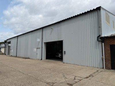 Property photo 1 of 6 Photo 6