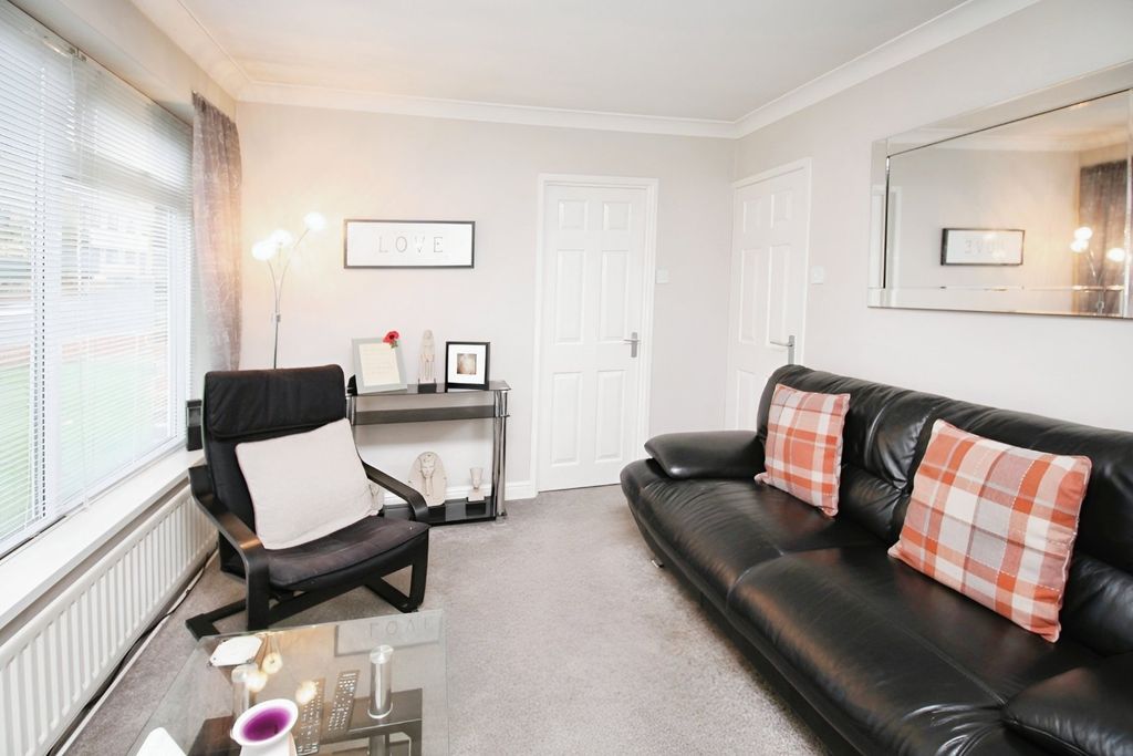 Property photo 2 of 5 Picture No. 08