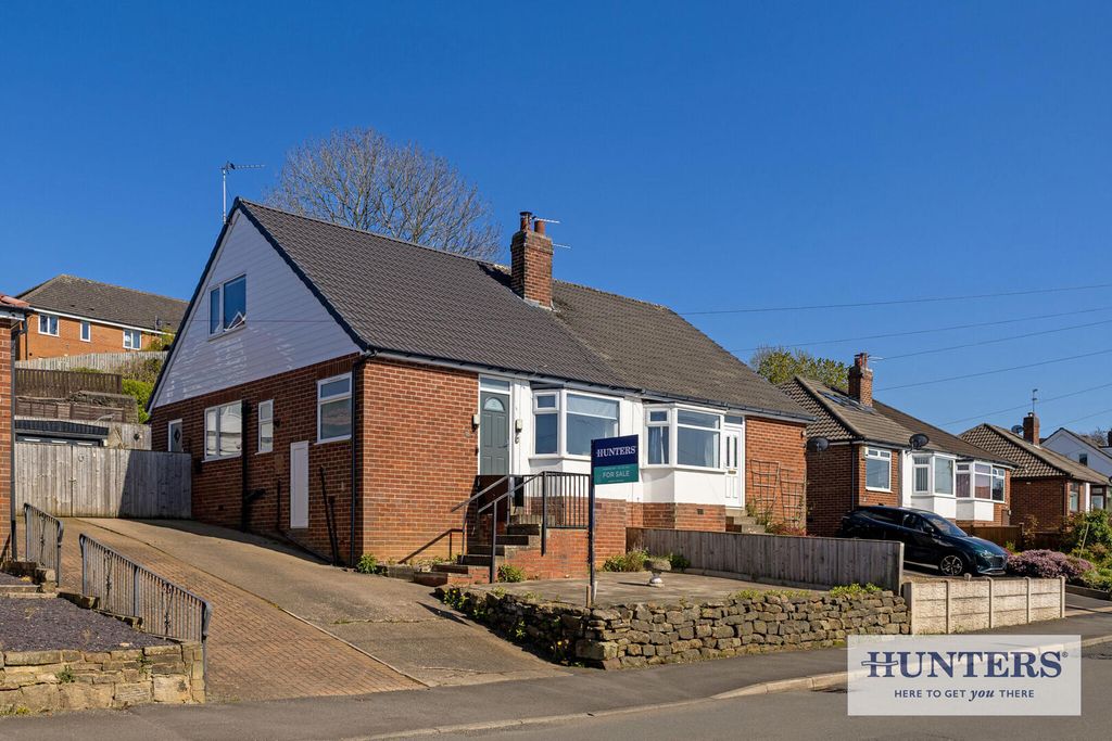 Property photo 1 of 18 Front (Exterior)