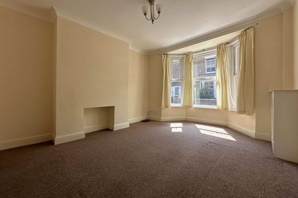 Property photo 2 of 10 Photo 6
